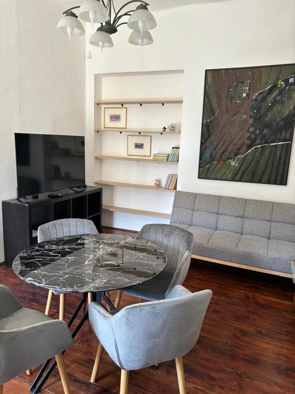 Ela Apartman