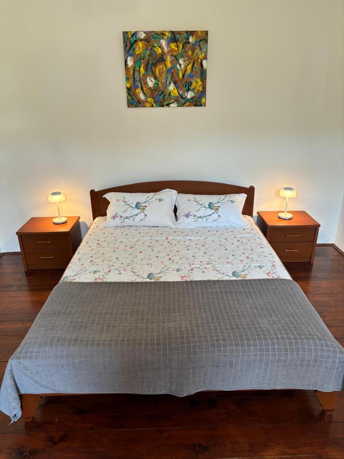 Ela Apartman *